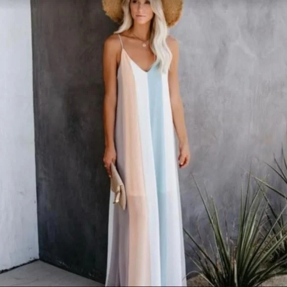 chinese dress ladies She+Sky White and Ruby Striped Sleeveless Midi Dress main image 1